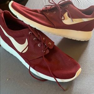 Nike Roshes